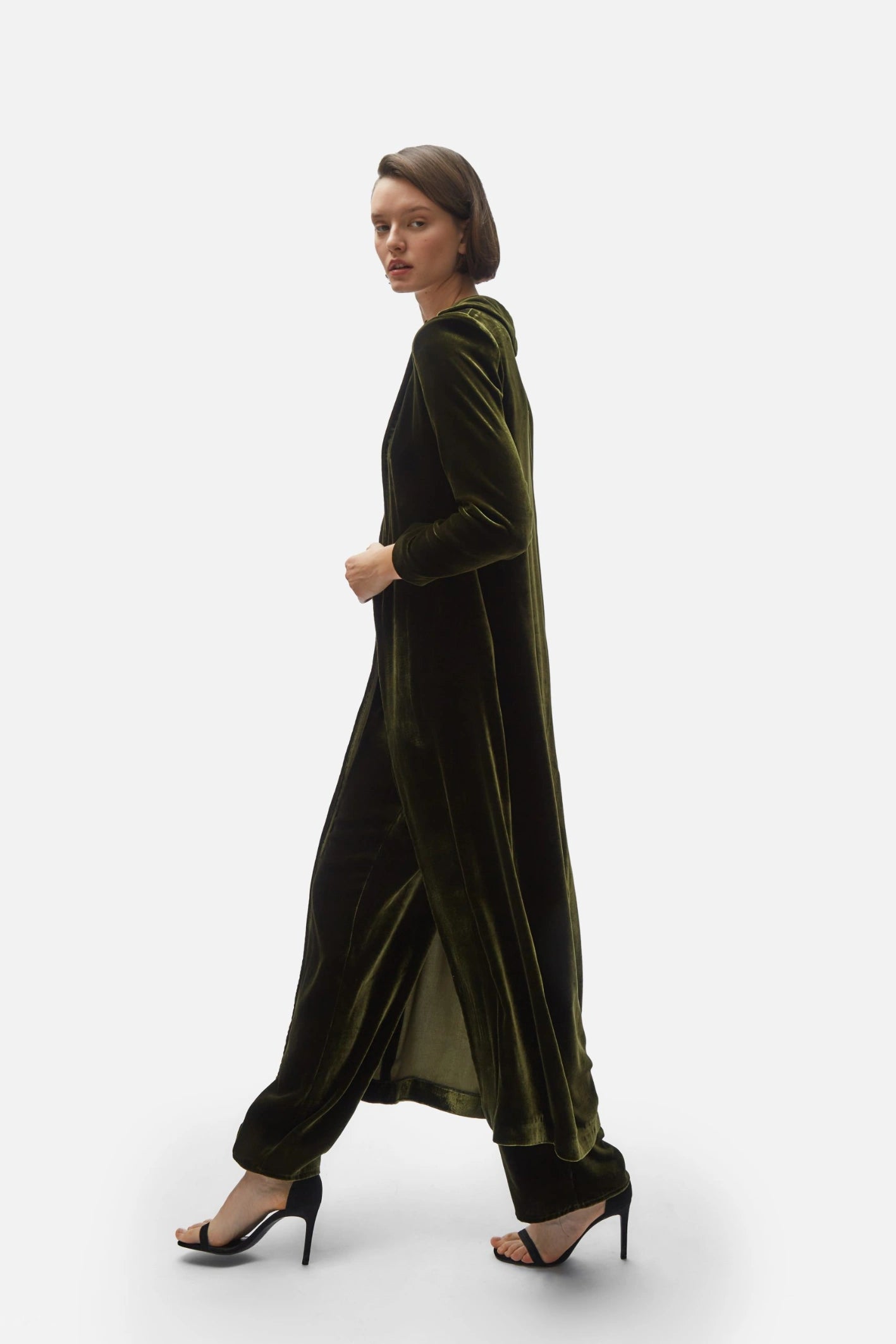 Cardi-coat. Moss velvet