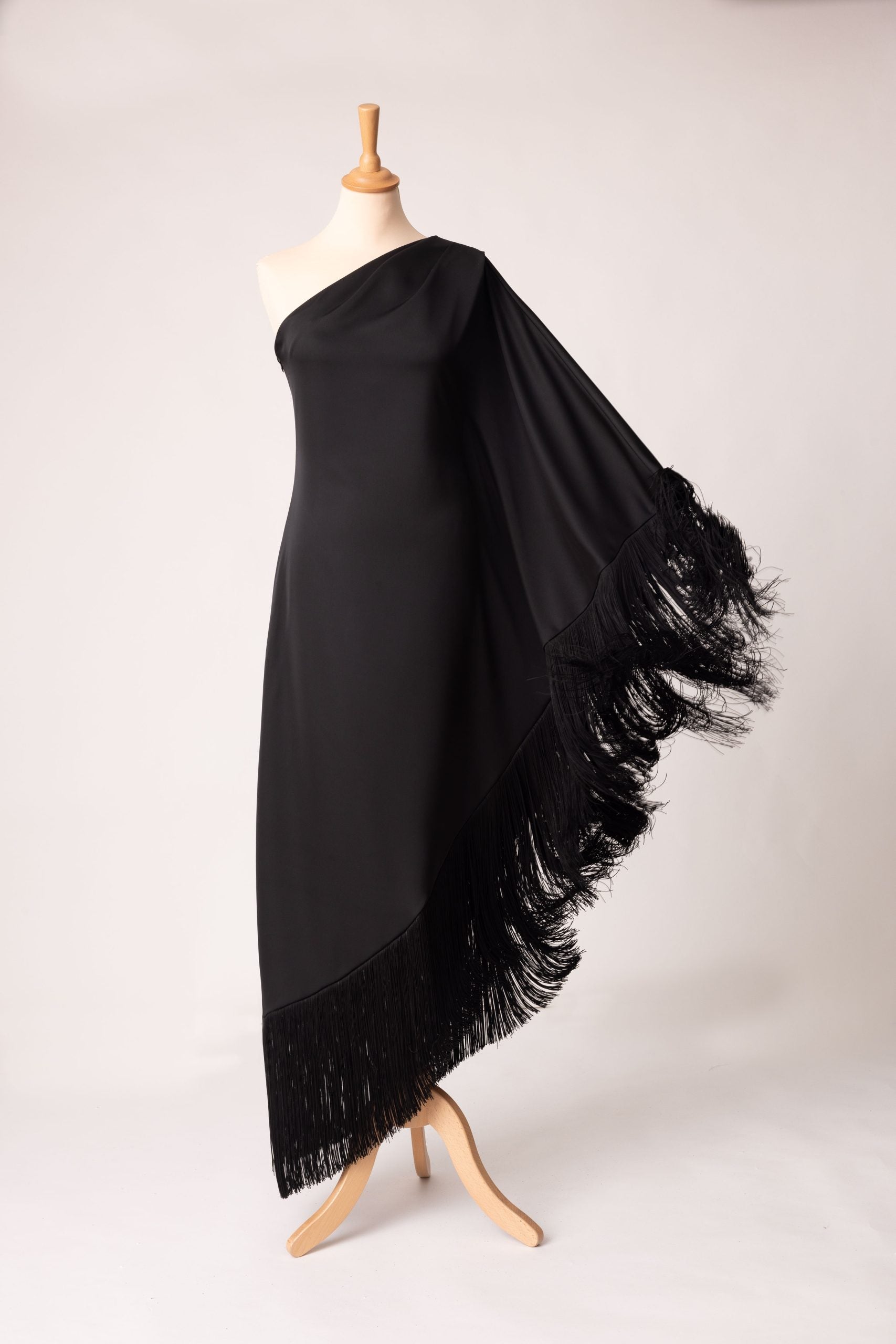 THE PONCHO black
