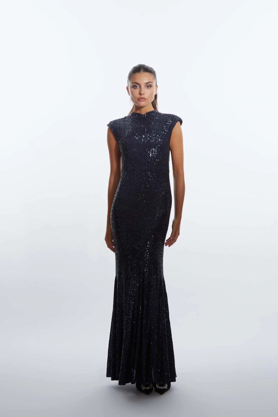 BONDBLUENIGHTDRESSPAULA1_8c046148-0338-47eb-a984-343f154bae2a.webp