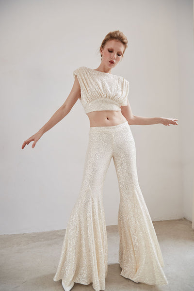 CHER white pants