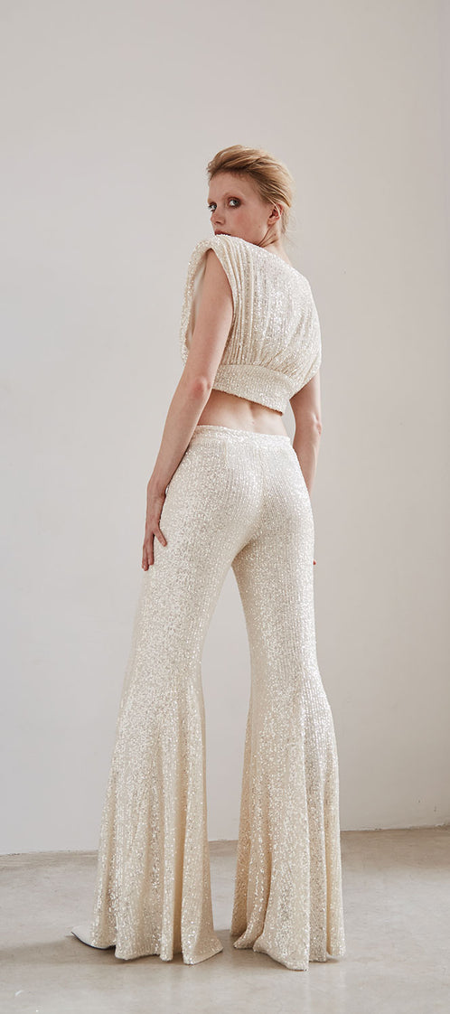 CHER white pants