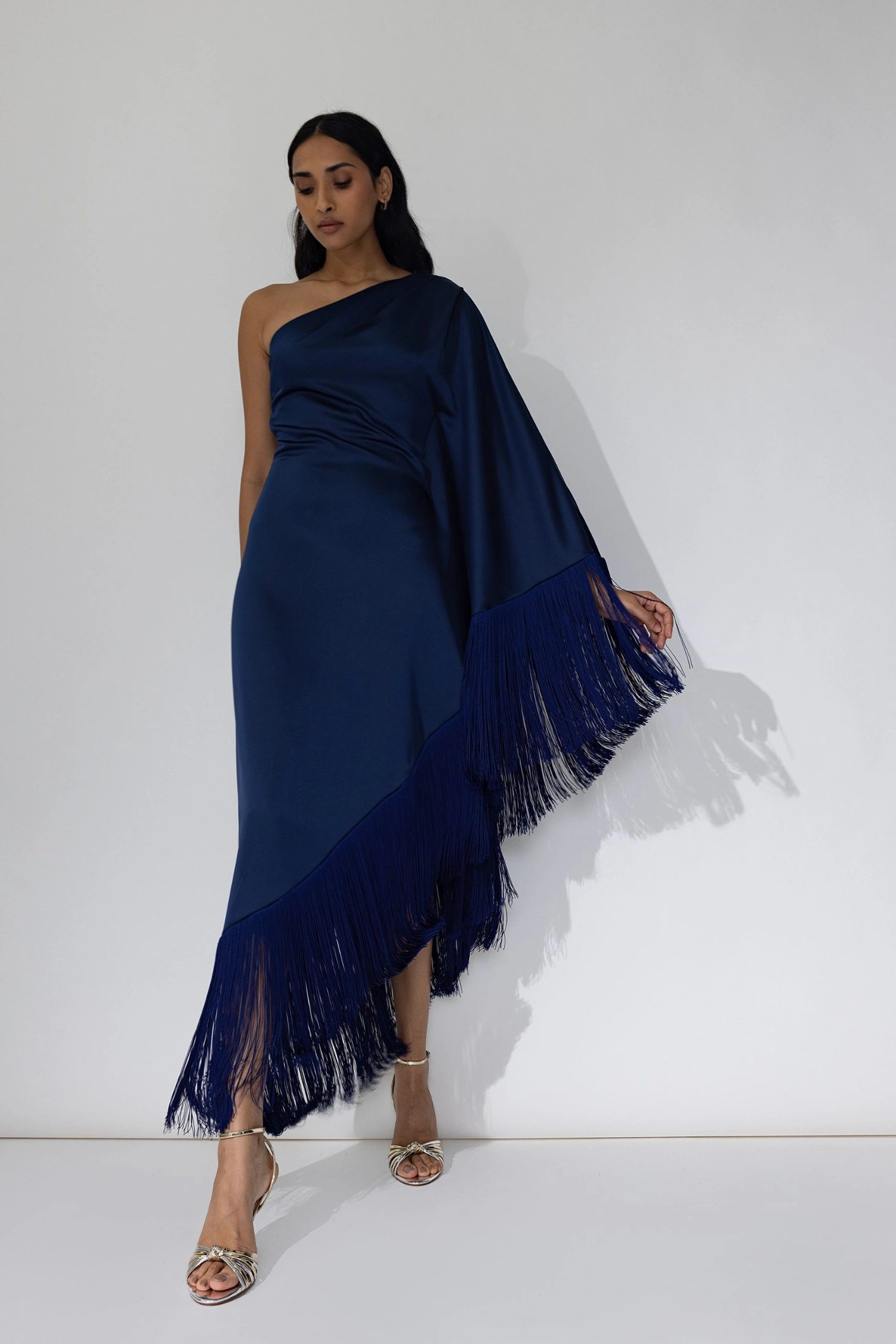 THEPONCHOBLUENIGHTAKSHAARA1_5dc975ec-7a3b-4eb2-a57a-aed78caae30a.webp