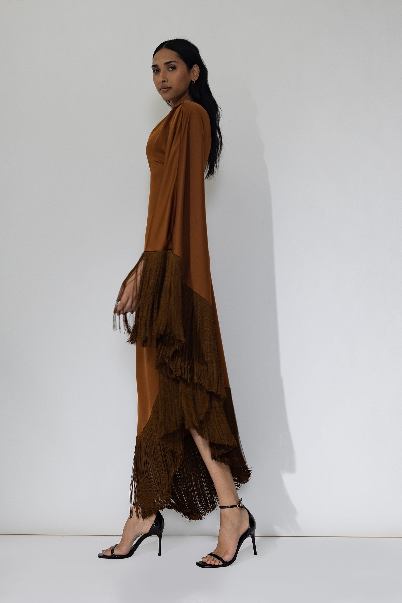 THEPONCHOHAZELNUTAKSHAARA4_522370f4-0cd3-4d03-9718-c448e10a9740.jpg