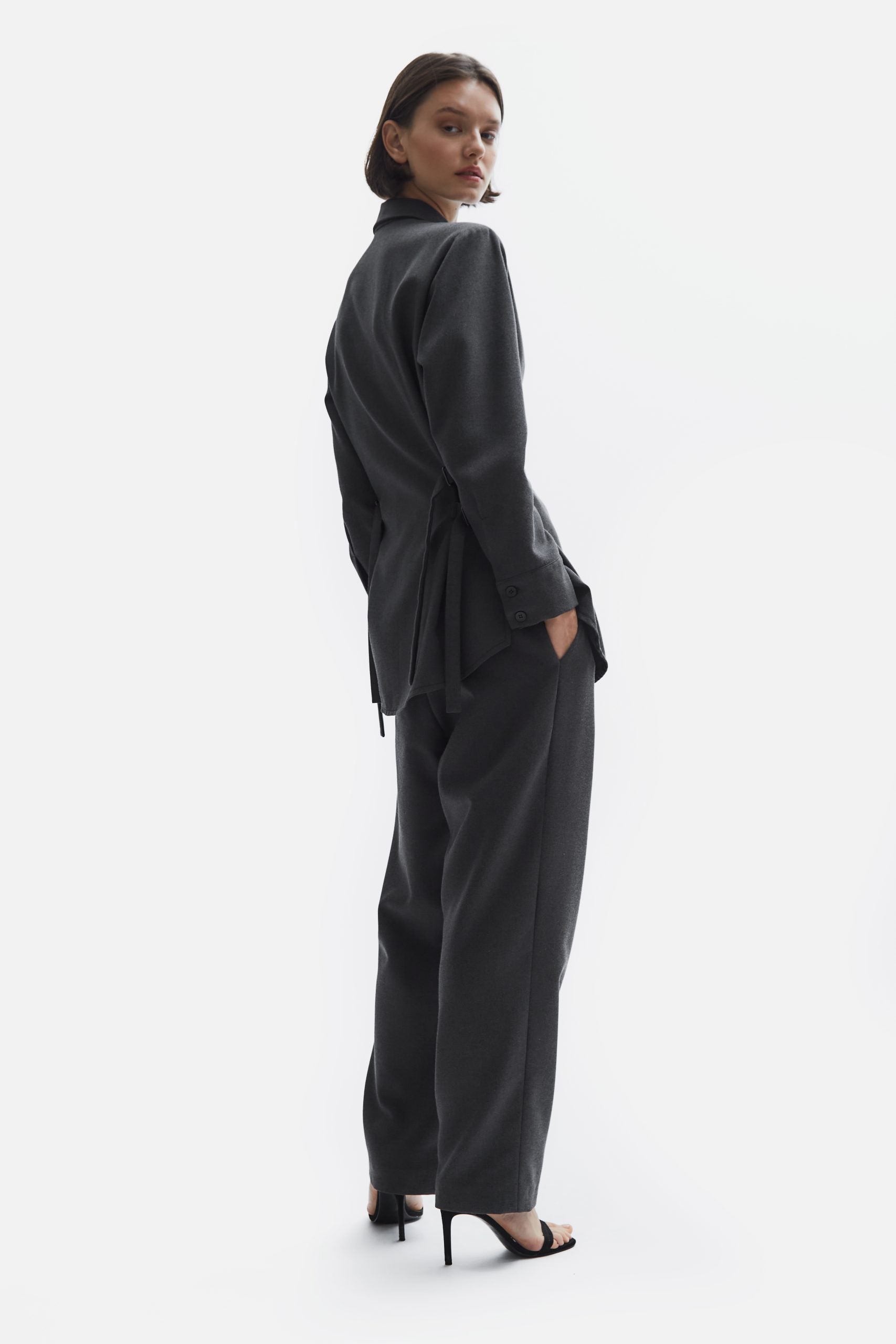 TOMGIRL grey shirt