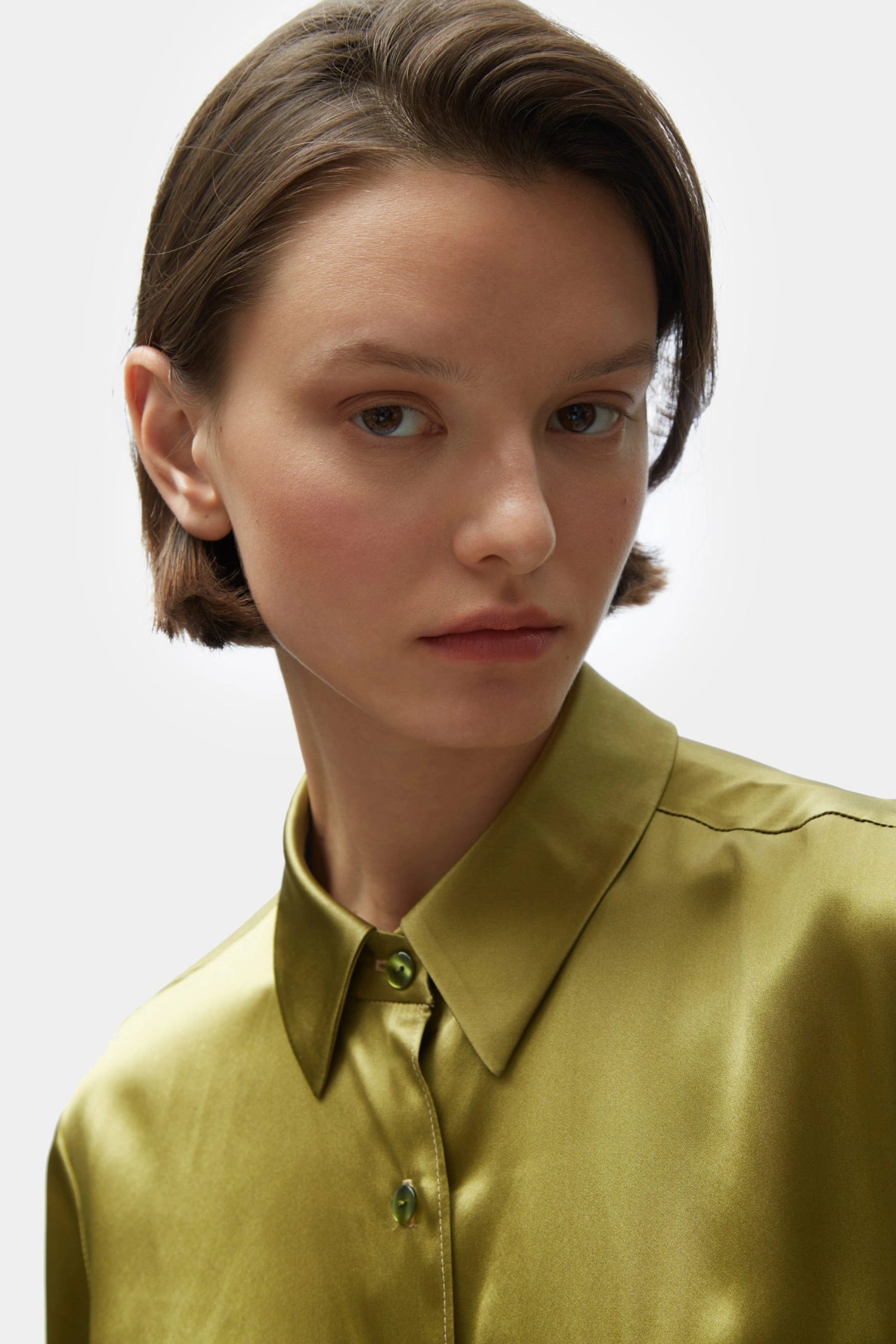 TOMGIRL moss silk shirt